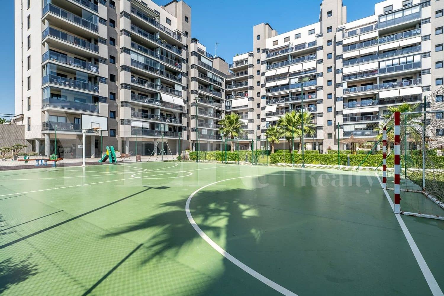 3 chambre Appartement à vendre à Alicante ville avec piscine garage - 565 000 € (Ref: 9956672)