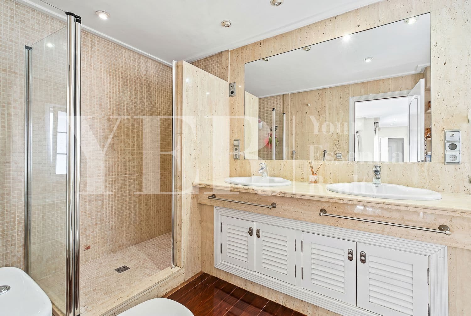 4 sovrum Hus till salu i Alicante stad med pool garage - 590 000 € (Ref: 9958980)