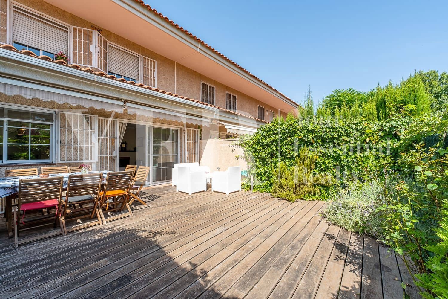 4 sovrum Hus till salu i Alicante stad med pool garage - 590 000 € (Ref: 9958980)