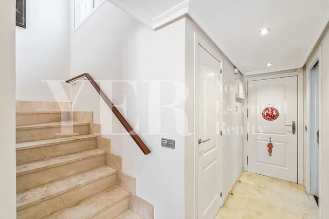 4 bedroom Townhouse for sale in Albufereta, Alicante / Alacant city with pool garage - € 590,000 (Ref: 9958980)