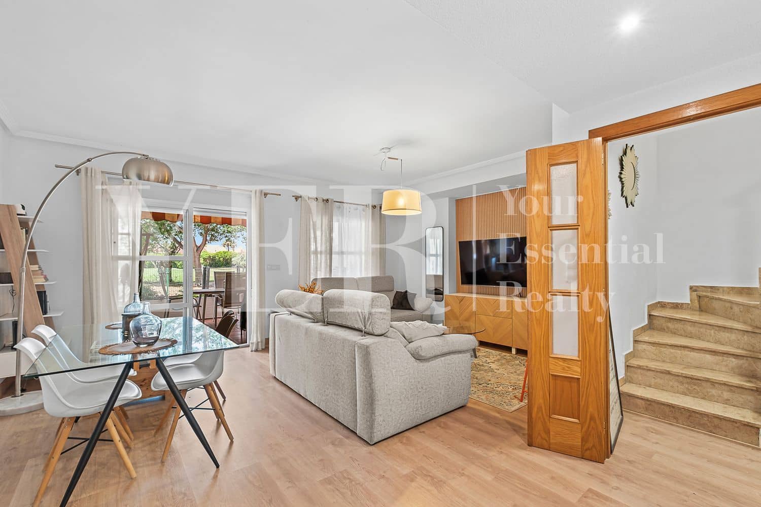 3 chambre Maison de Ville à vendre à Alicante ville avec piscine garage - 645 000 € (Ref: 9958981)