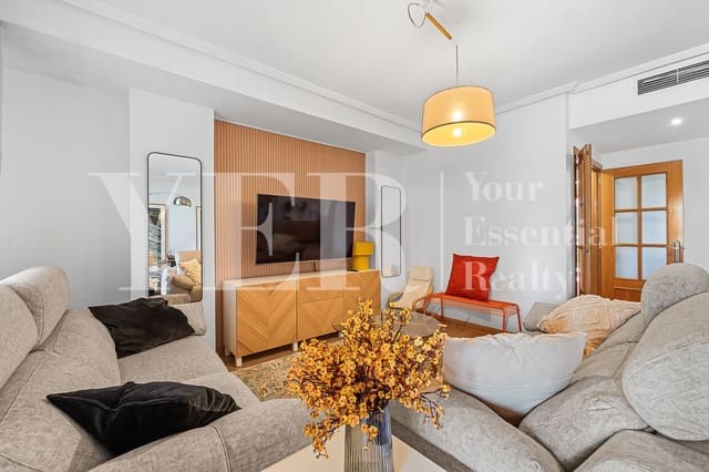 3 soveværelse Byhus til salg i Alicante Golf, Alicante by med swimmingpool garage - € 645.000 (Ref: 9958981)