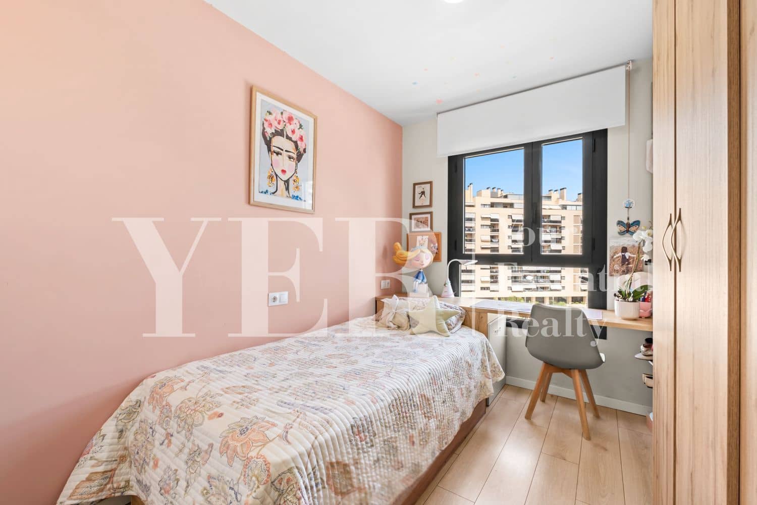 Apartamento de 3 habitaciones en Alicante / Alacant ciudad en venta con piscina garaje - 670.000 € (Ref: 9999526)
