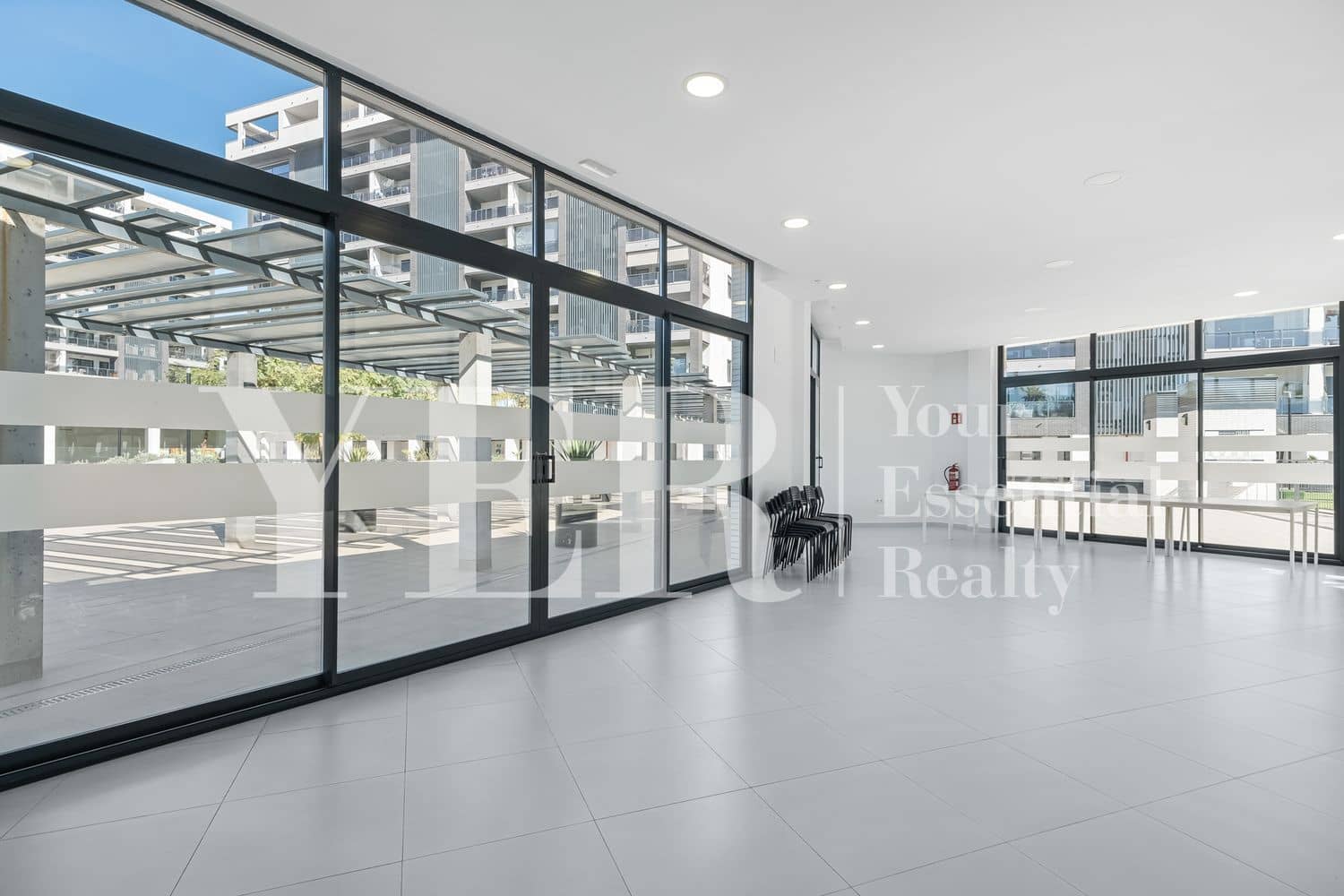 Apartamento de 3 habitaciones en Alicante / Alacant ciudad en venta con piscina garaje - 670.000 € (Ref: 9999526)