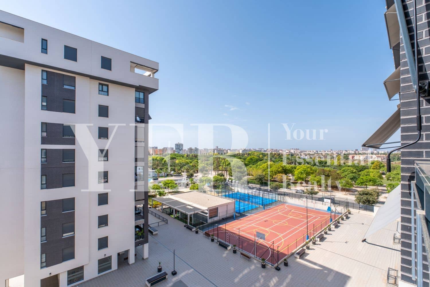 Apartamento de 3 habitaciones en Alicante / Alacant ciudad en venta con piscina garaje - 670.000 € (Ref: 9999526)