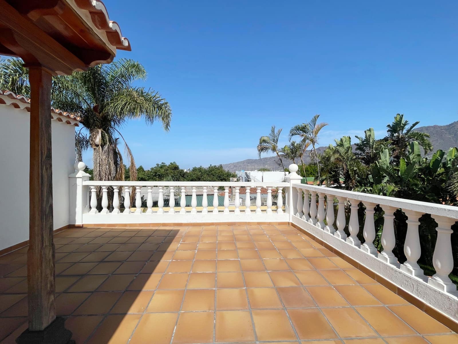 5 soveværelse Villa til salg i Los Llanos de Aridane med swimmingpool garage - € 860.000 (Ref: 9162812)