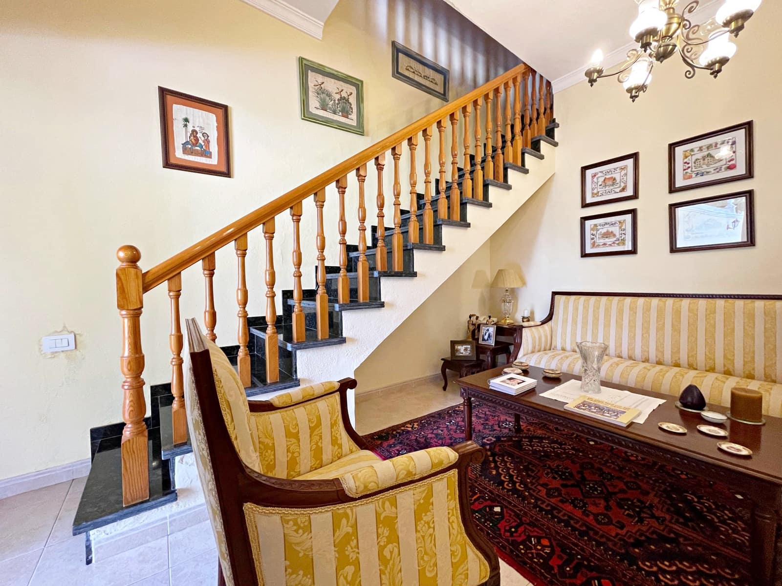 5 soveværelse Villa til salg i Los Llanos de Aridane med swimmingpool garage - € 860.000 (Ref: 9162812)