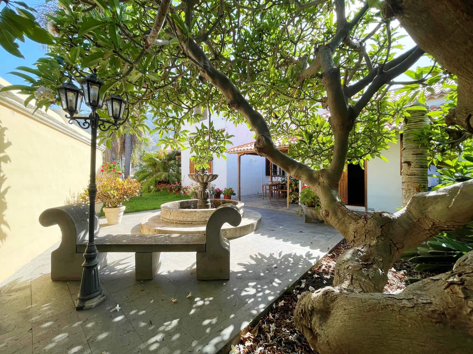 5 soveværelse Villa til salg i Los Llanos de Aridane med swimmingpool garage - € 860.000 (Ref: 9162812)