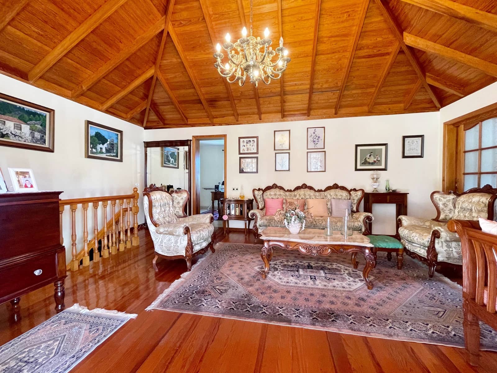 5 soveværelse Villa til salg i Los Llanos de Aridane med swimmingpool garage - € 860.000 (Ref: 9162812)