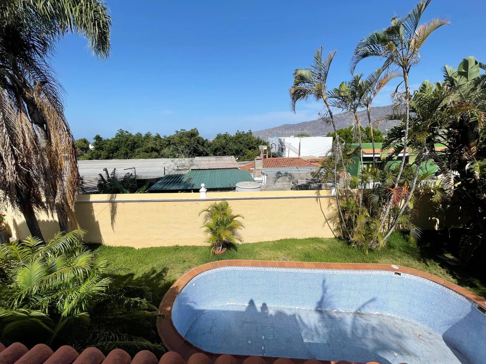 5 soveværelse Villa til salg i Los Llanos de Aridane med swimmingpool garage - € 860.000 (Ref: 9162812)