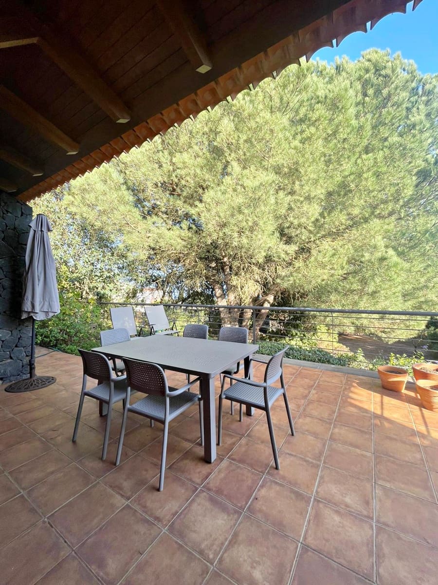 3 quarto Moradia para venda em El Rosario com garagem - 600 000 € (Ref: 9400024)