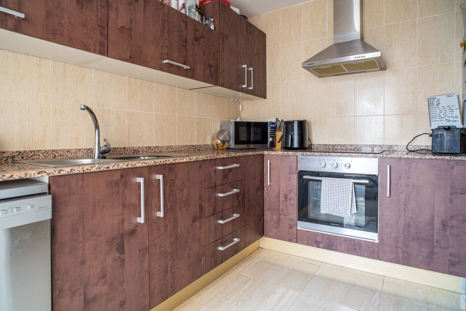 3 quarto Moradia para venda em Pinoso com garagem - 239 000 € (Ref: 10019677)