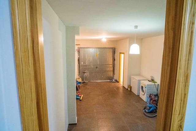 3 quarto Moradia para venda em Pinoso com garagem - 239 000 € (Ref: 10019677)
