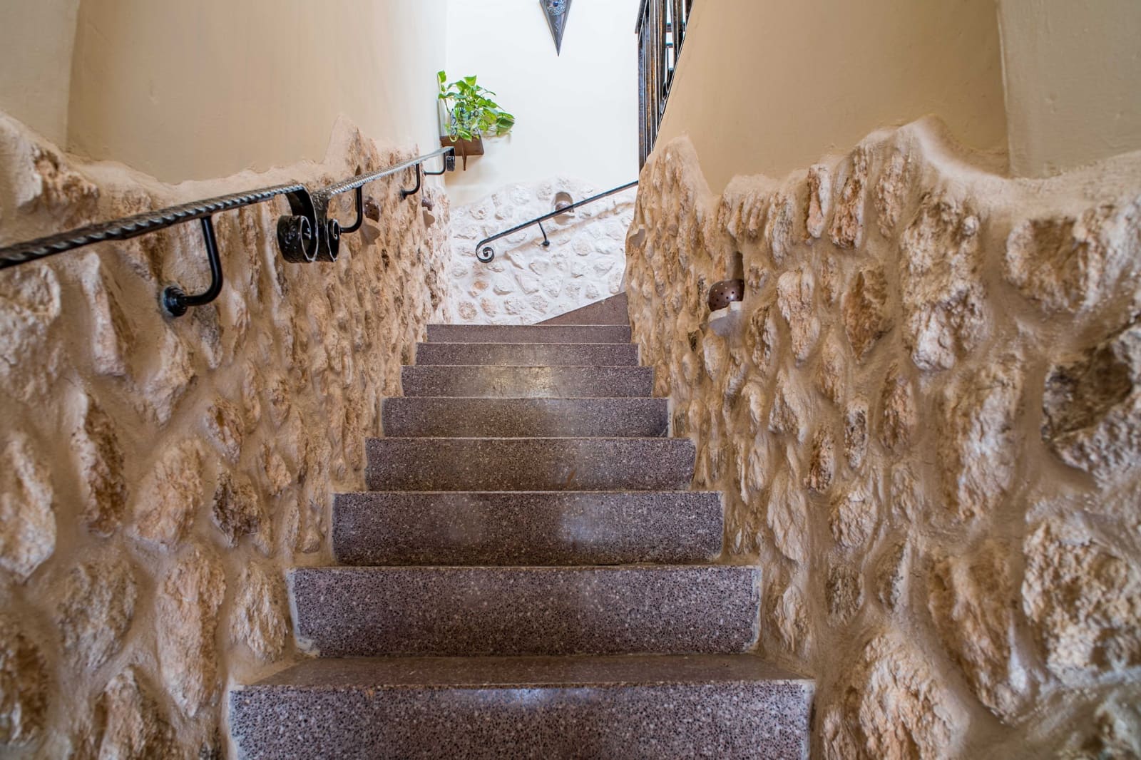 Negocio de 3 habitaciones en Pinoso en venta con garaje - 380.000 € (Ref: 10034692)