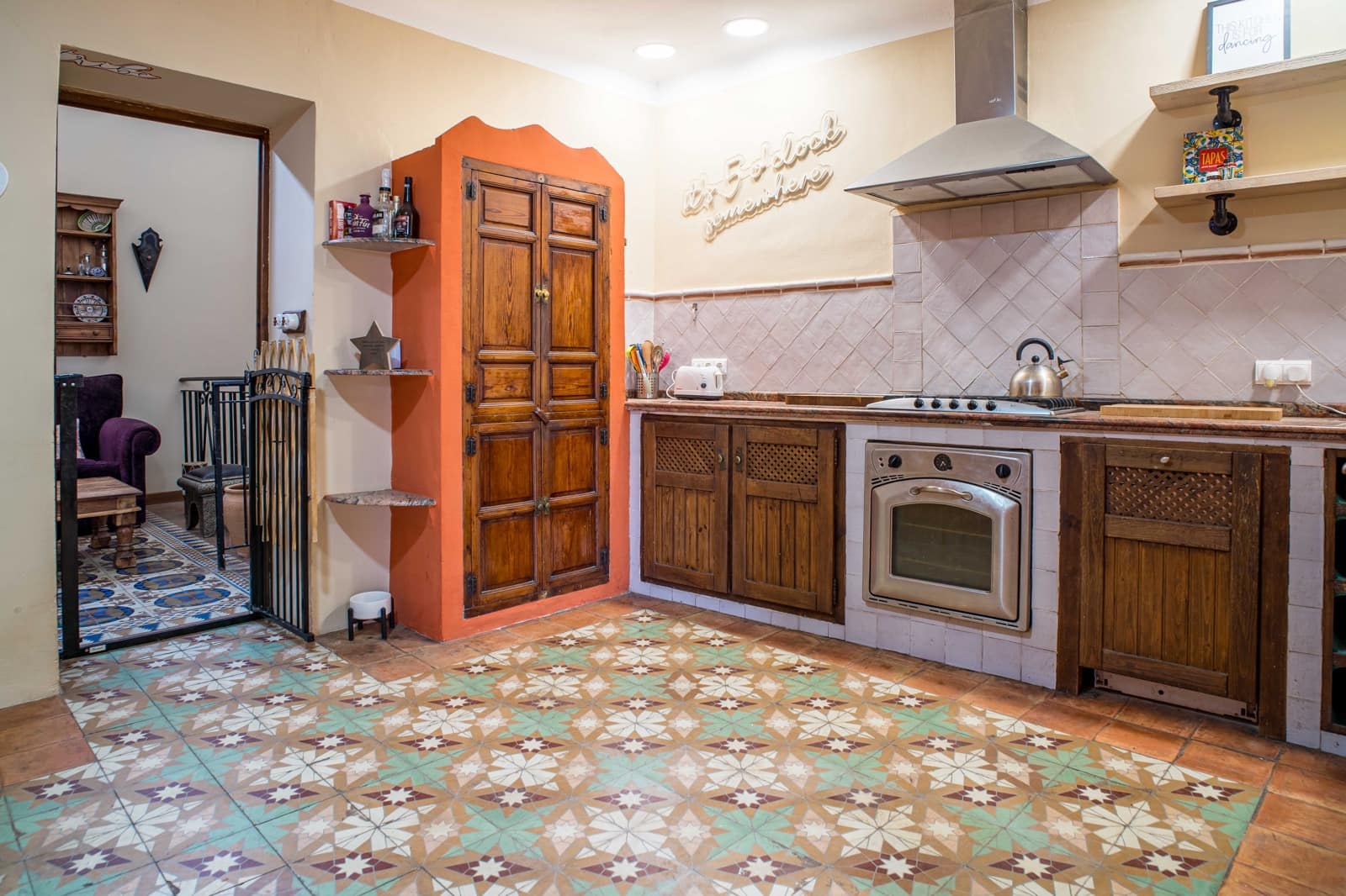 Negocio de 3 habitaciones en Pinoso en venta con garaje - 380.000 € (Ref: 10034692)