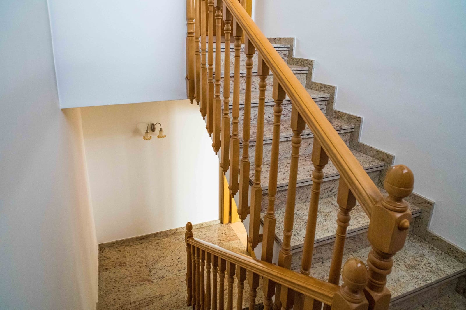 5 chambre Maison de Ville à vendre à Pinoso avec garage - 399 950 € (Ref: 10034781)