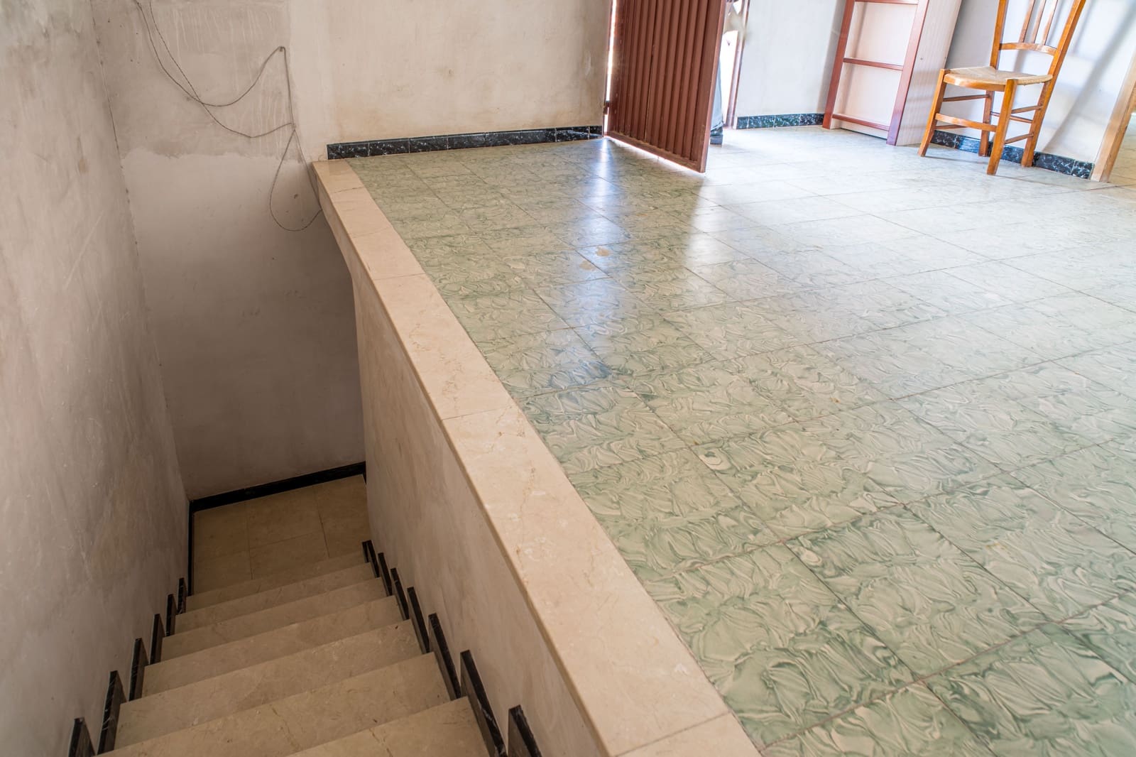 5 Zimmer Haus zu verkaufen in Pinoso mit Garage - 159.000 € (Ref: 10034797)