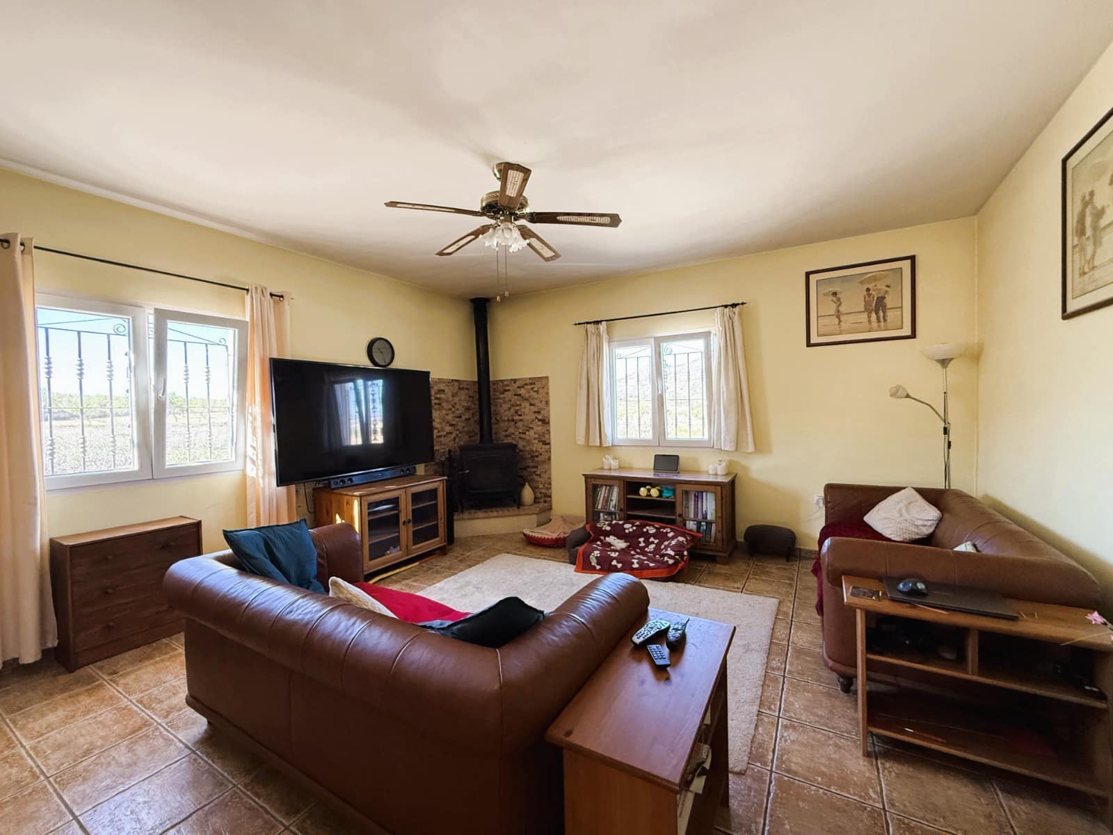 4 slaapkamer Villa te koop in Pinoso met zwembad - € 350.000 (Ref: 10034799)