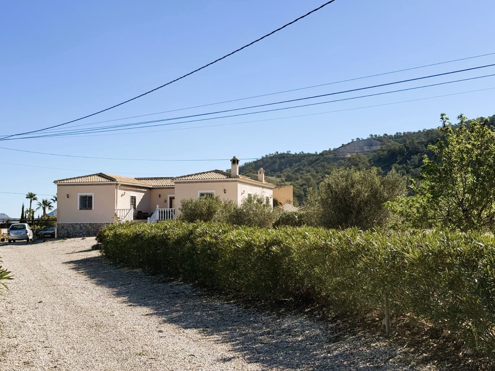 4 slaapkamer Villa te koop in Pinoso met zwembad - € 350.000 (Ref: 10034799)