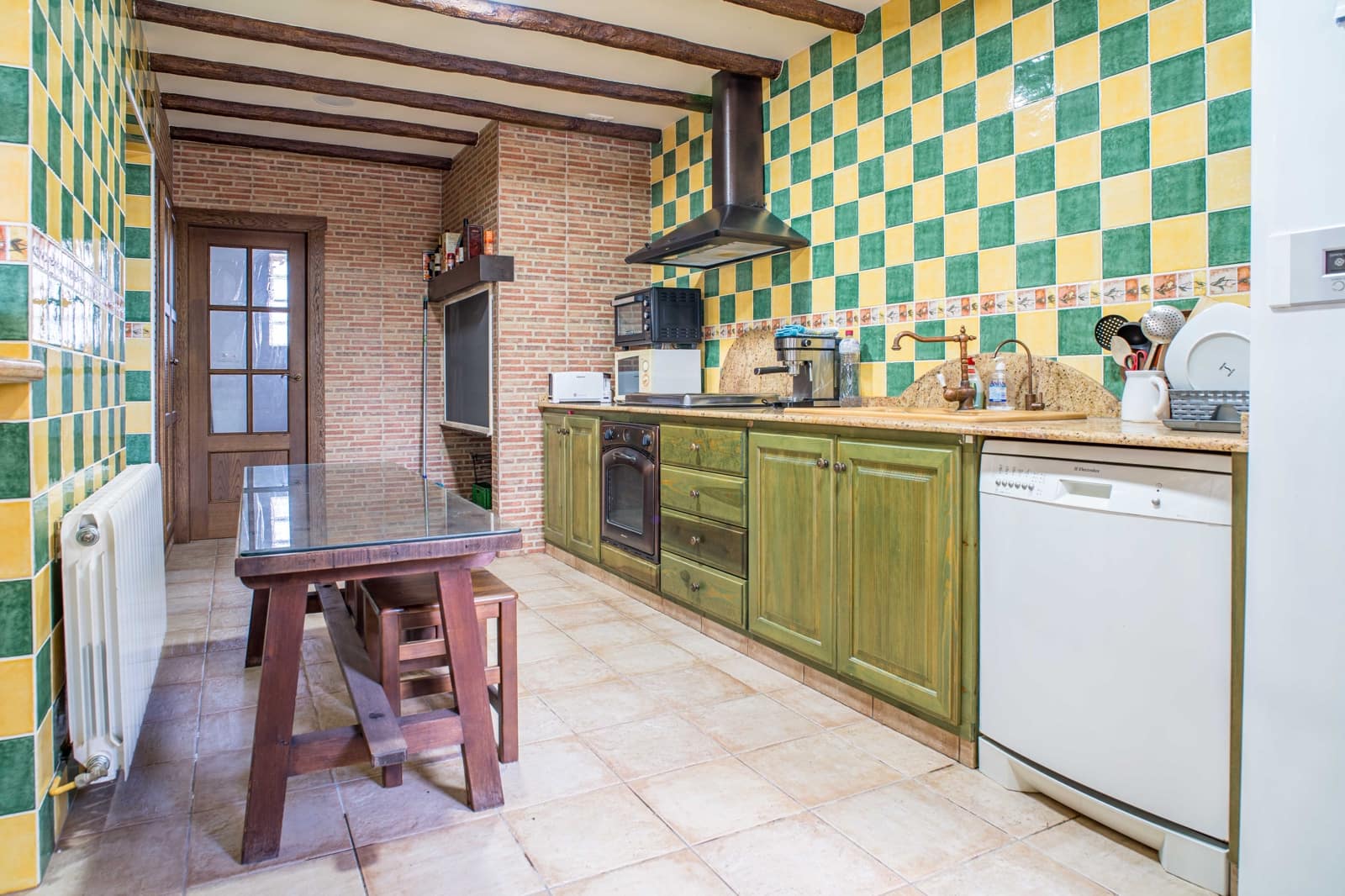 4 Zimmer Haus zu verkaufen in Pinoso - 250.000 € (Ref: 10034800)