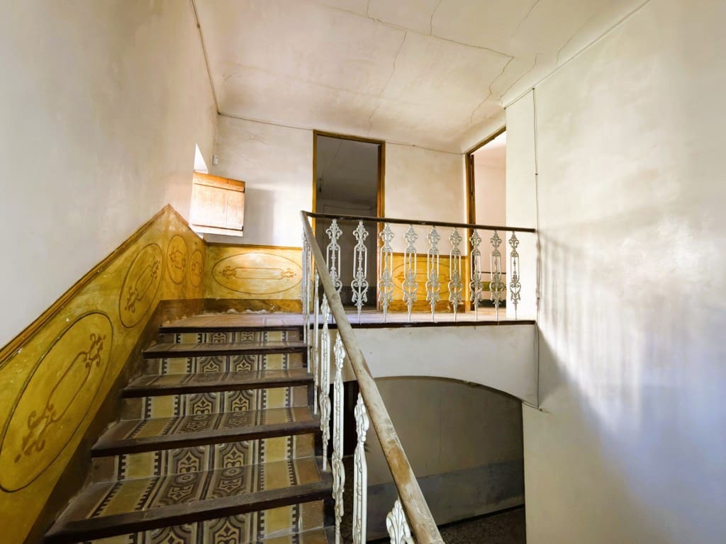 6 camera da letto Casa in vendita in Pinoso con garage - 135.000 € (Rif: 10034802)
