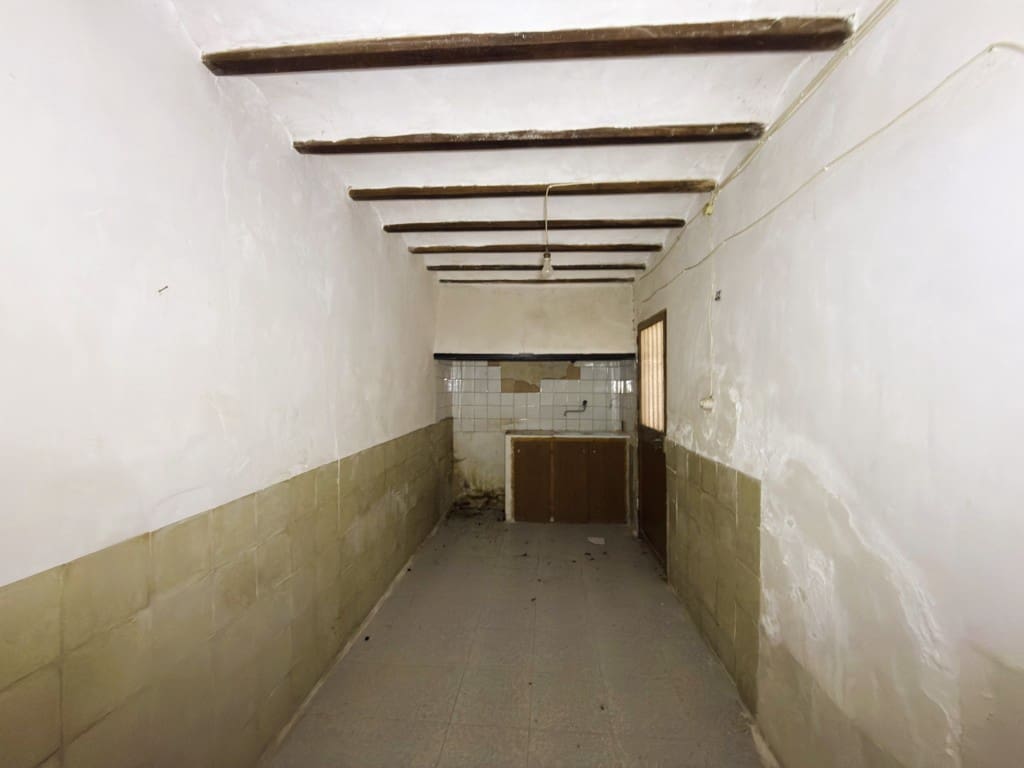 6 camera da letto Casa in vendita in Pinoso con garage - 135.000 € (Rif: 10034802)