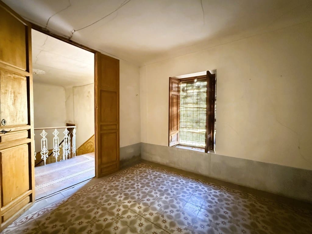 6 camera da letto Casa in vendita in Pinoso con garage - 135.000 € (Rif: 10034802)