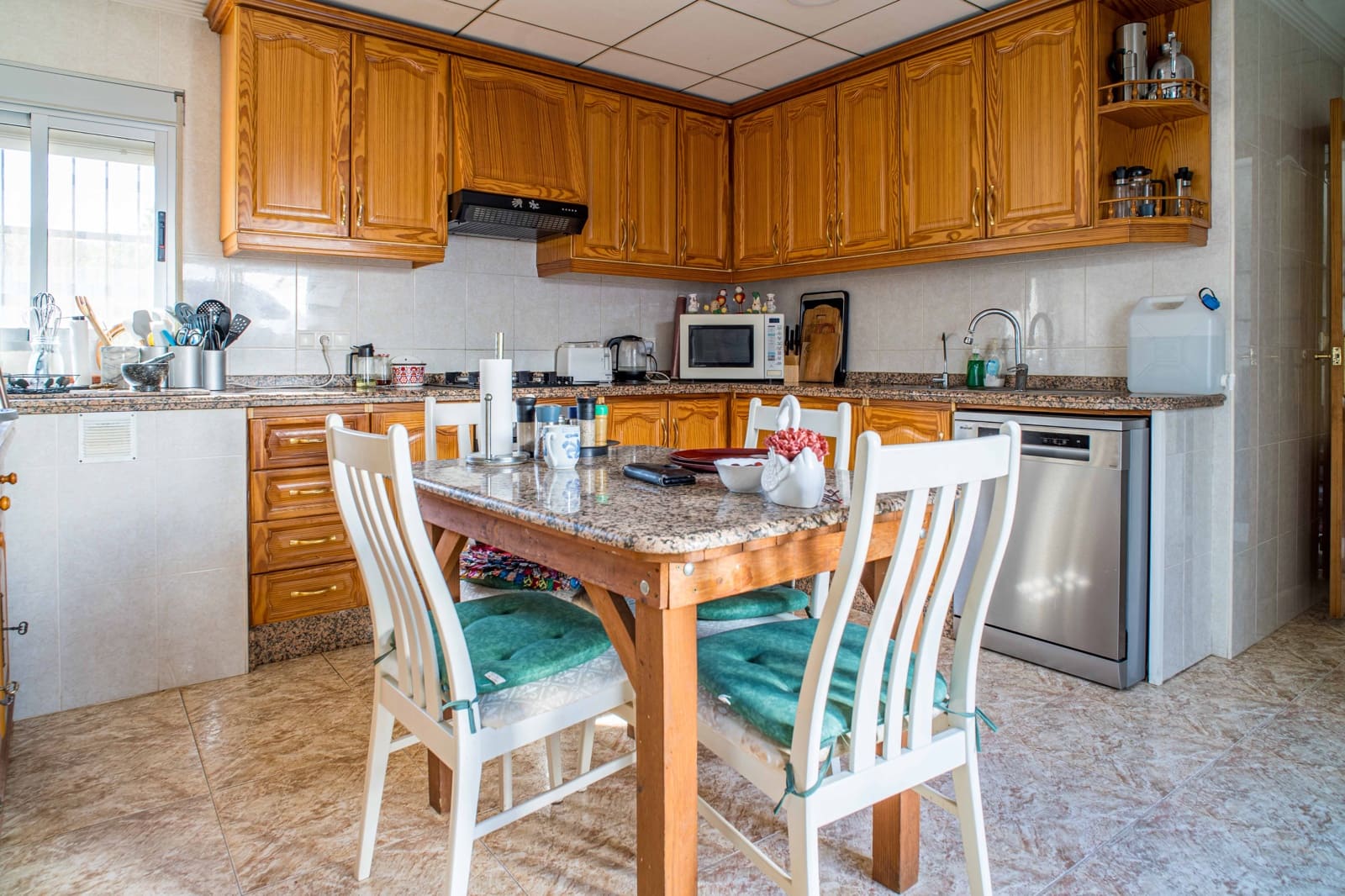 4 makuuhuone Huvila myytävänä paikassa La Romana mukana uima-altaan - 220 000 € (Ref: 10120511)