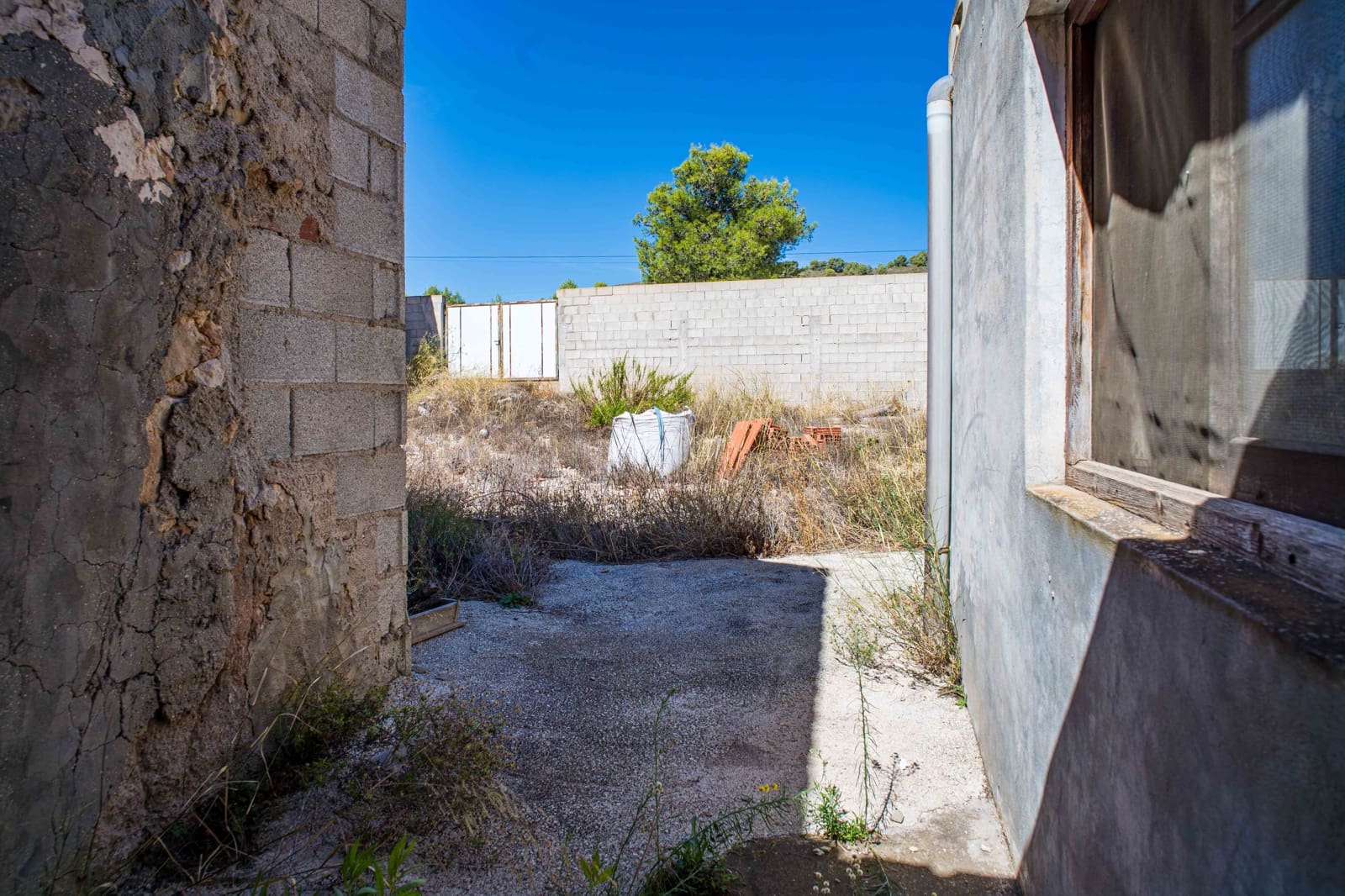 5 bedroom Townhouse for sale in L'Alguena / Alguenya - € 99,950 (Ref: 10161986)
