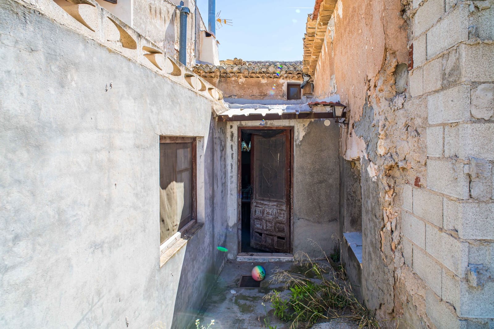 5 bedroom Townhouse for sale in L'Alguena / Alguenya - € 99,950 (Ref: 10161986)