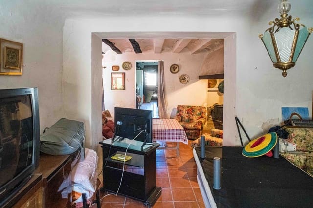5 soveværelse Byhus til salg i L'Algueña / Alguenya - € 99.950 (Ref: 10161986)