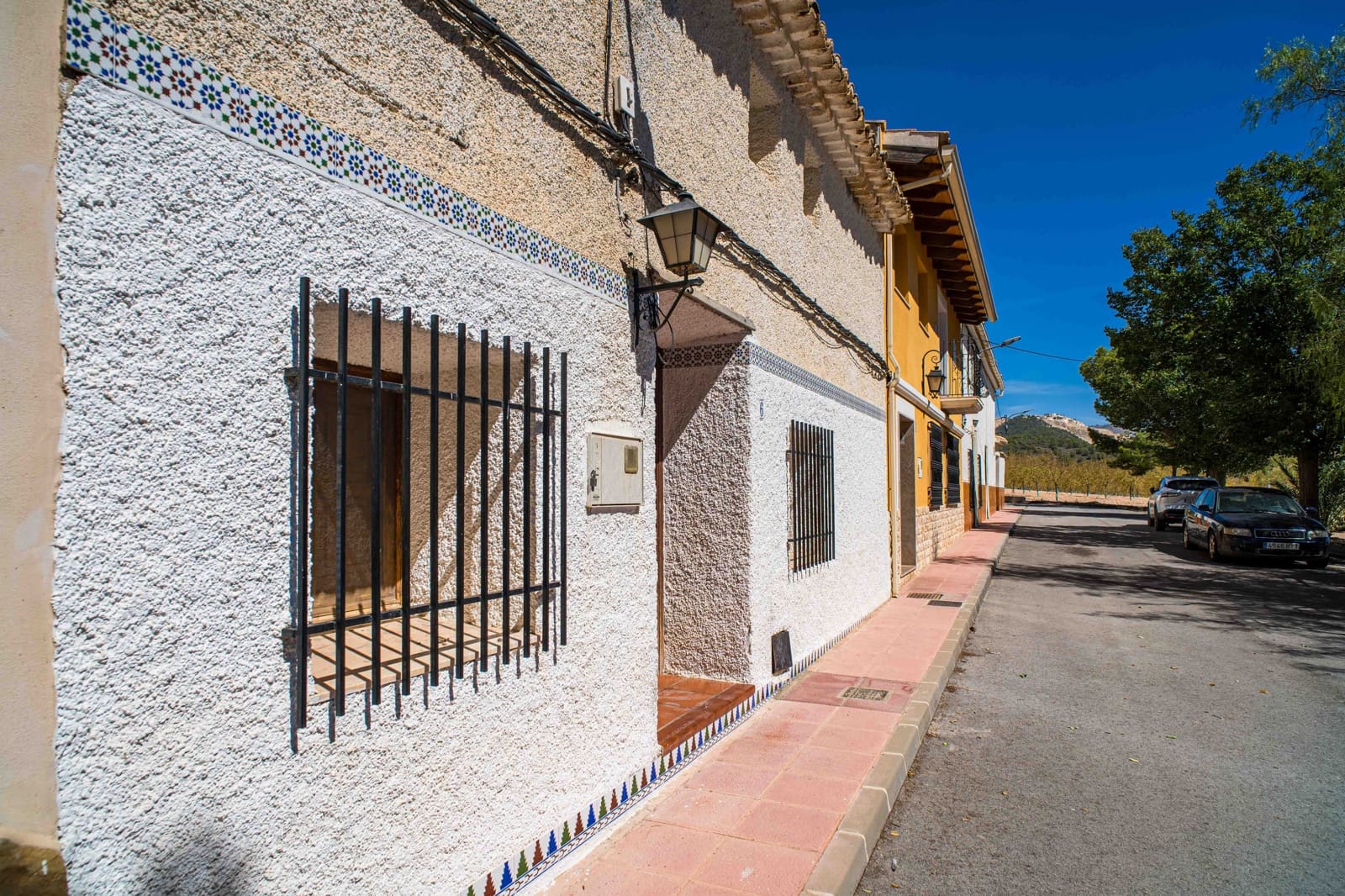 5 bedroom Townhouse for sale in L'Alguena / Alguenya - € 99,950 (Ref: 10161986)