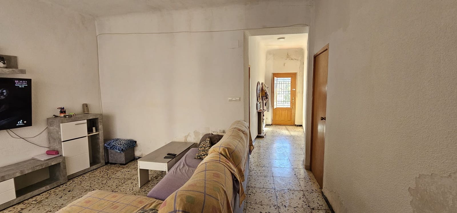 2 soveværelse Byhus til salg i L'Alguena / Alguenya med garage - € 72.000 (Ref: 10162002)