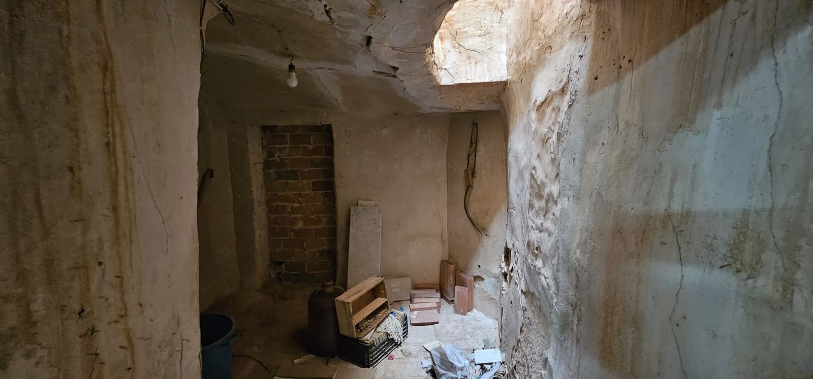 2 soveværelse Byhus til salg i L'Alguena / Alguenya med garage - € 72.000 (Ref: 10162002)