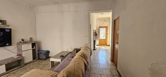 2 soveværelse Byhus til salg i L'Algueña / Alguenya med garage - € 72.000 (Ref: 10162002)