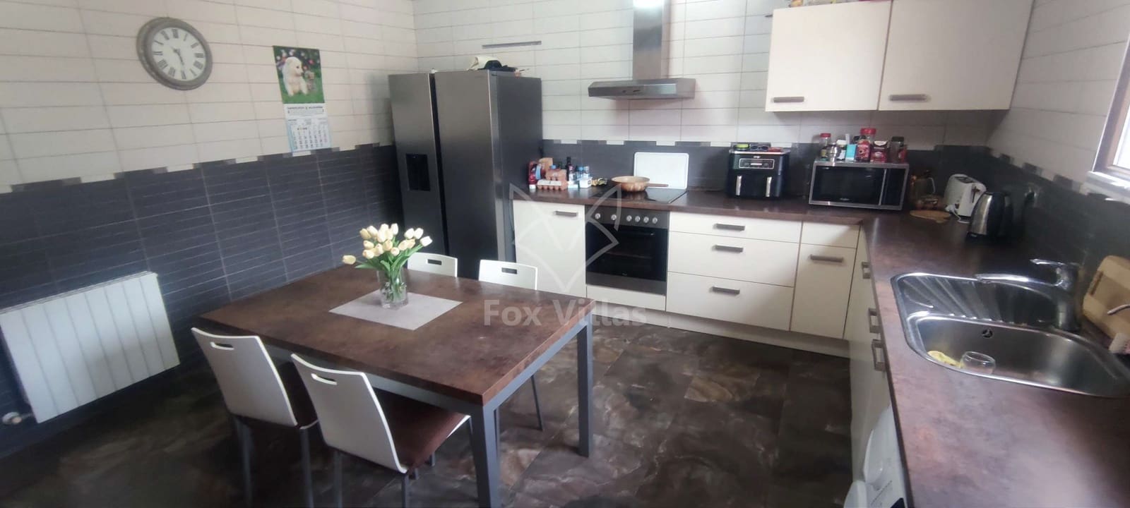 3 soveværelse Villa til salg i Pinoso med swimmingpool garage - € 399.995 (Ref: 9064335)