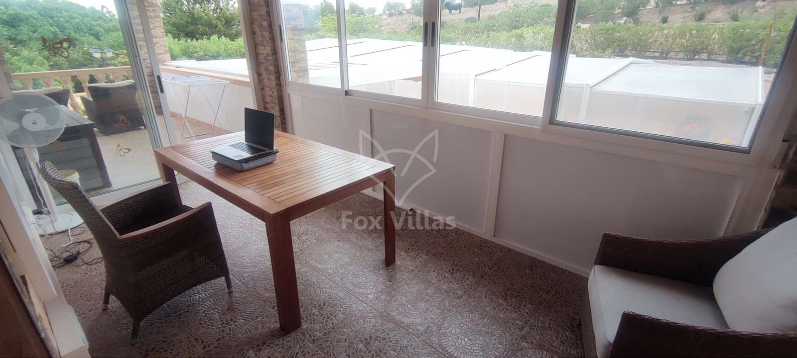 3 soveværelse Villa til salg i Pinoso med swimmingpool garage - € 399.995 (Ref: 9064335)