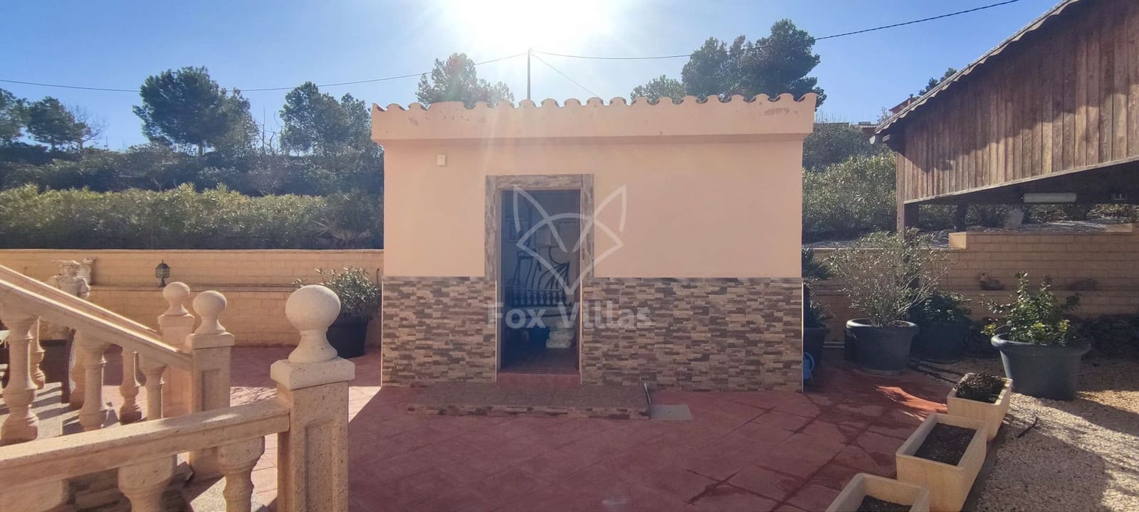 3 soveværelse Villa til salg i Pinoso med swimmingpool garage - € 399.995 (Ref: 9064335)