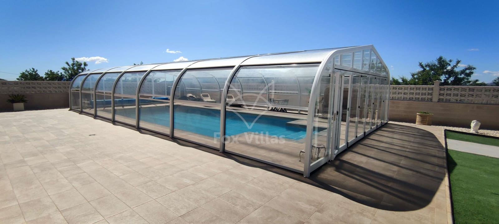 4 soveværelse Villa til salg i Pinoso med swimmingpool - € 595.000 (Ref: 9064483)