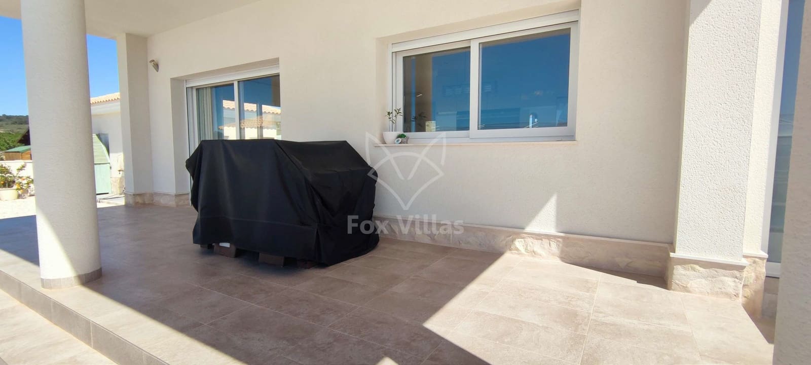 4 soveværelse Villa til salg i Pinoso med swimmingpool - € 595.000 (Ref: 9064483)