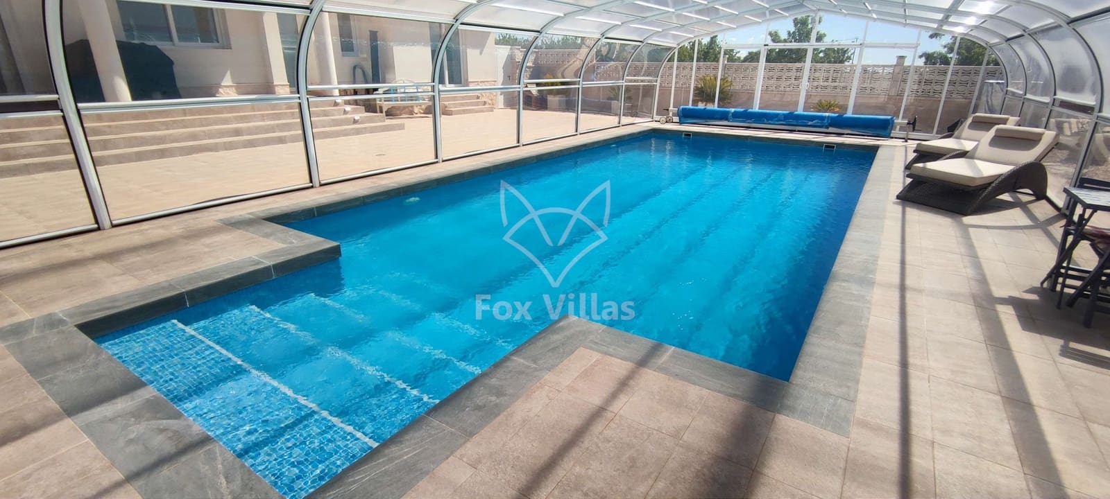 4 soveværelse Villa til salg i Pinoso med swimmingpool - € 595.000 (Ref: 9064483)