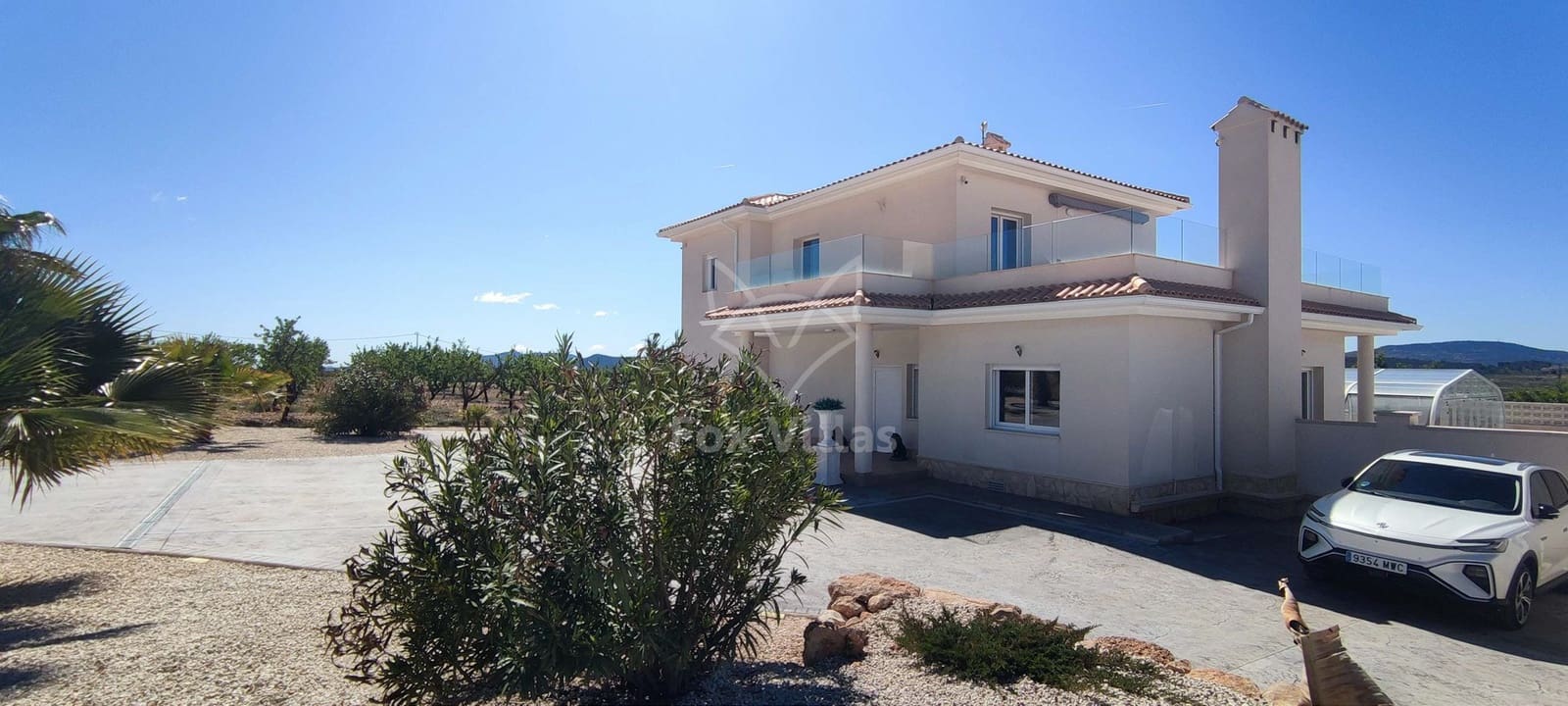 4 soveværelse Villa til salg i Pinoso med swimmingpool - € 595.000 (Ref: 9064483)