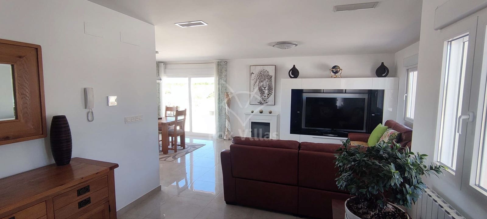 4 soveværelse Villa til salg i Pinoso med swimmingpool - € 595.000 (Ref: 9064483)