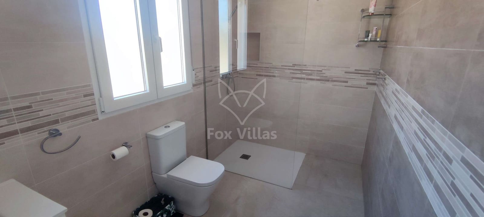 4 soveværelse Villa til salg i Pinoso med swimmingpool - € 595.000 (Ref: 9064483)