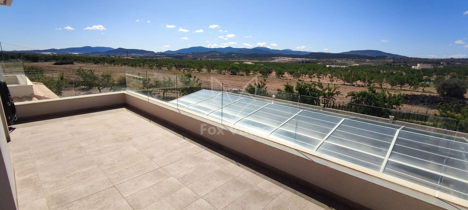 4 soveværelse Villa til salg i Pinoso med swimmingpool - € 595.000 (Ref: 9064483)