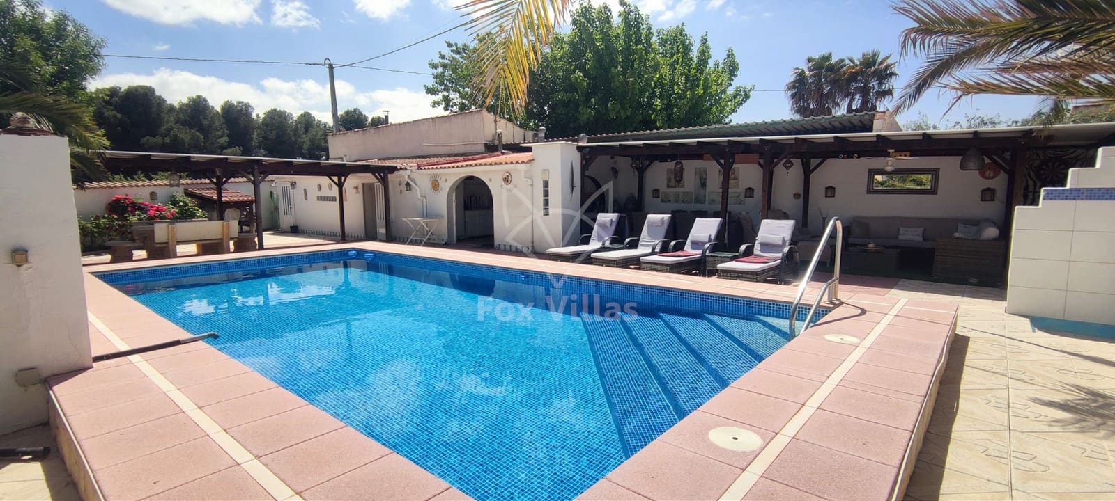 4 sypialnia Willa na sprzedaż w Sax z basenem - 495 995 € (Ref: 9064613)