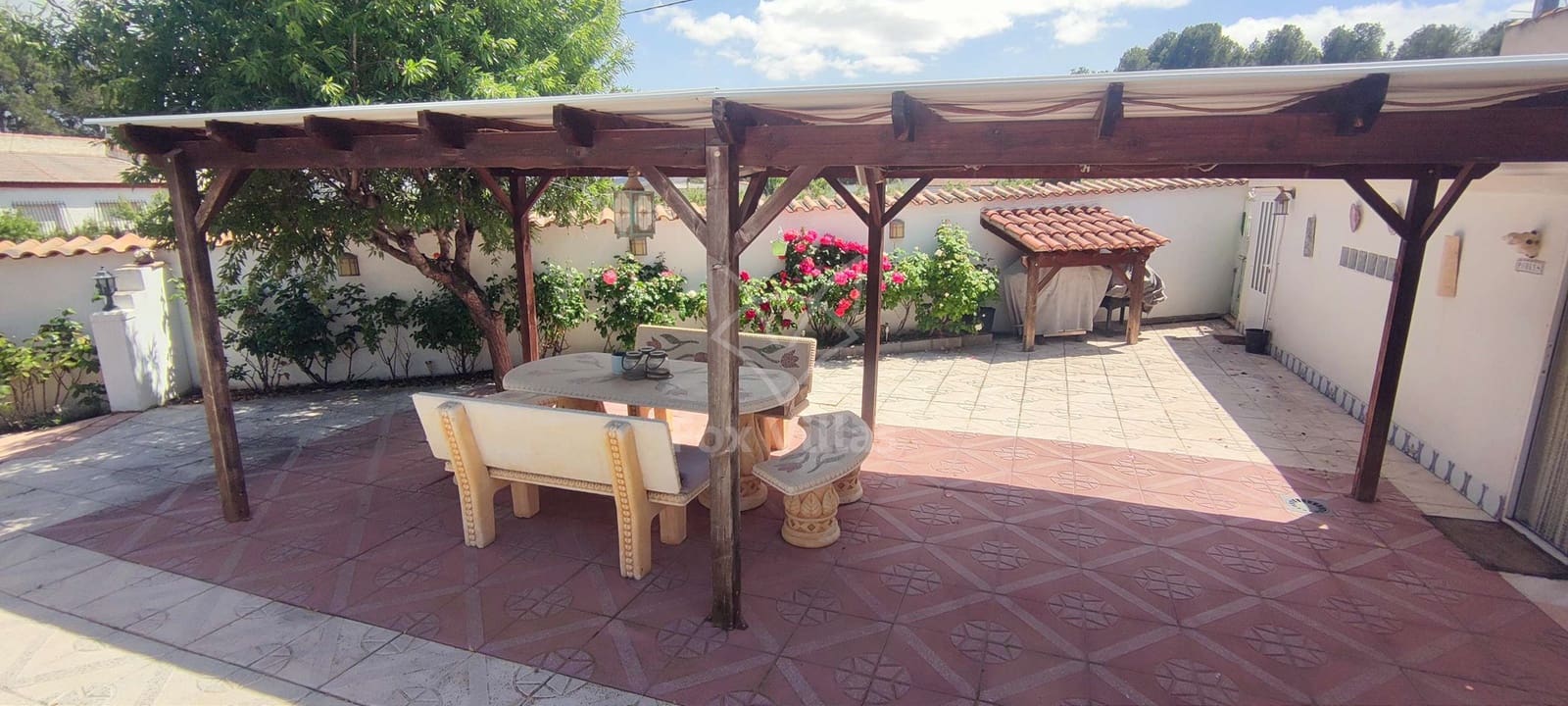 4 sypialnia Willa na sprzedaż w Sax z basenem - 495 995 € (Ref: 9064613)