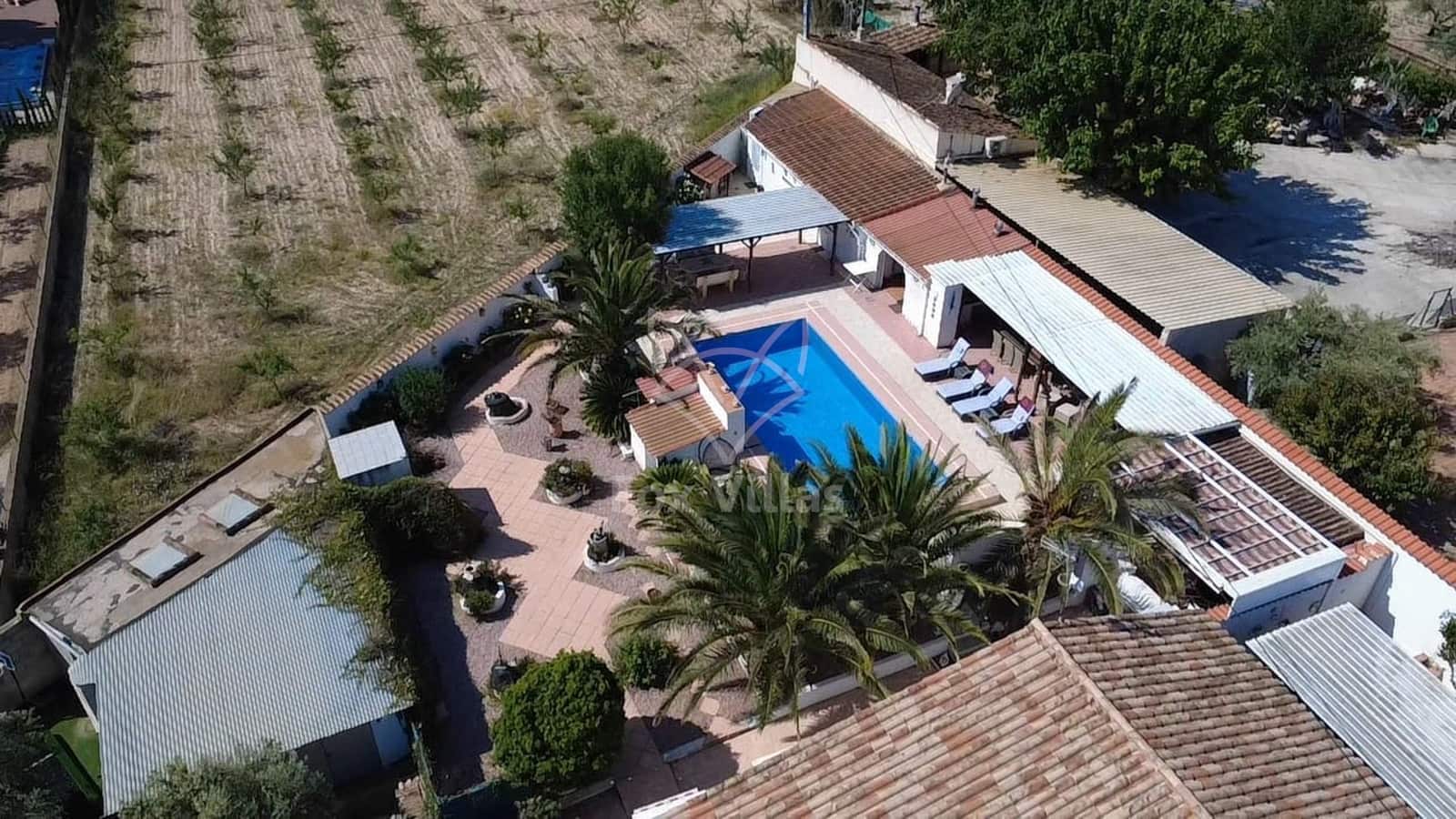 4 sypialnia Willa na sprzedaż w Sax z basenem - 495 995 € (Ref: 9064613)