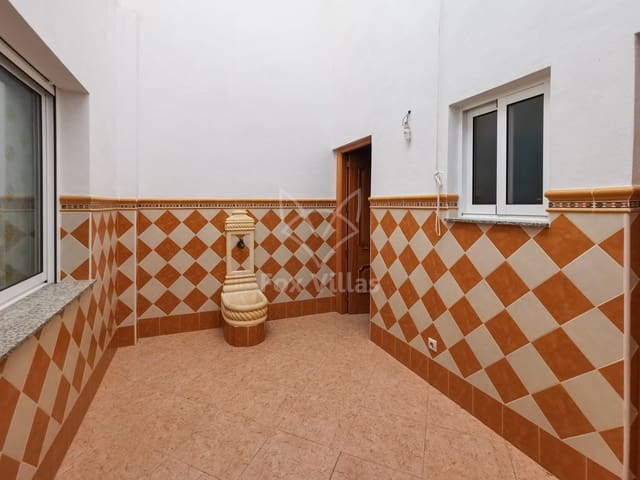 4 bedroom Townhouse for sale in L'Algueña / Alguenya - € 130,000 (Ref: 9066860)