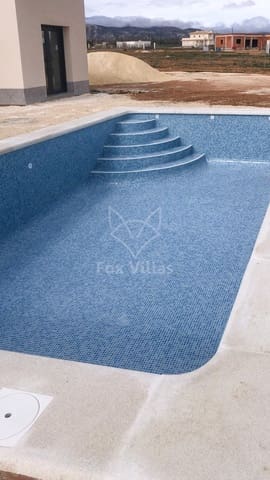 3 quarto Moradia para venda em Pinoso com piscina - 297 000 € (Ref: 9076942)